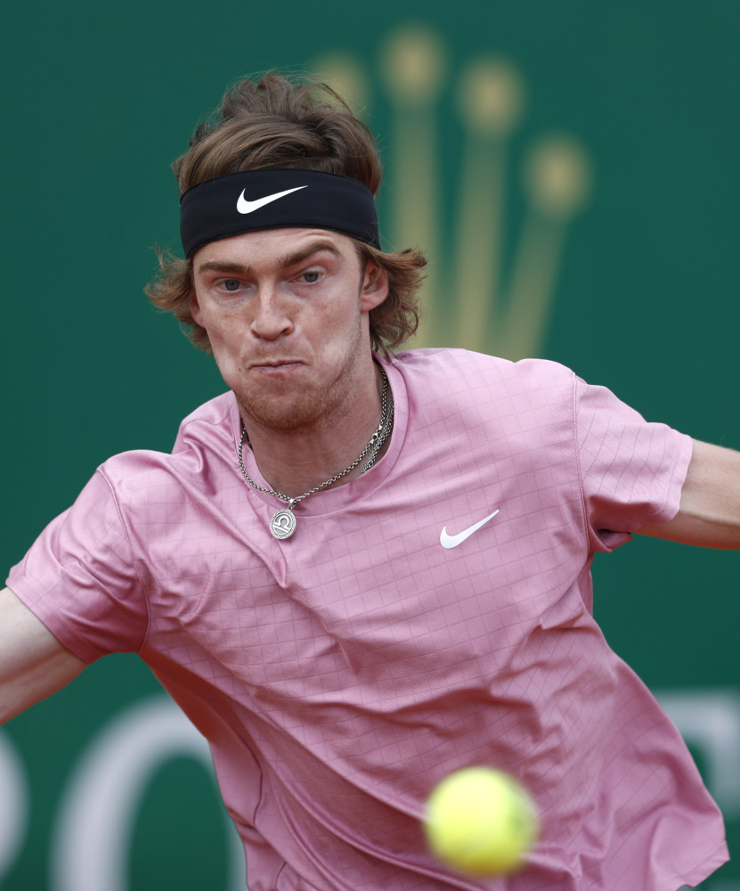 术运用而充 术运用而充