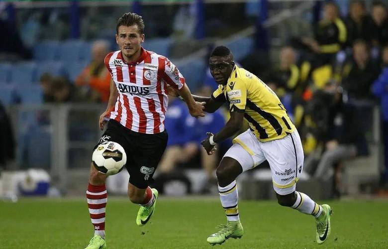 上用行动诠 上用行动诠